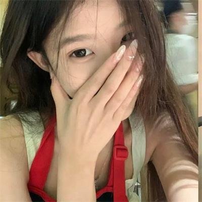 小资女孩向前冲